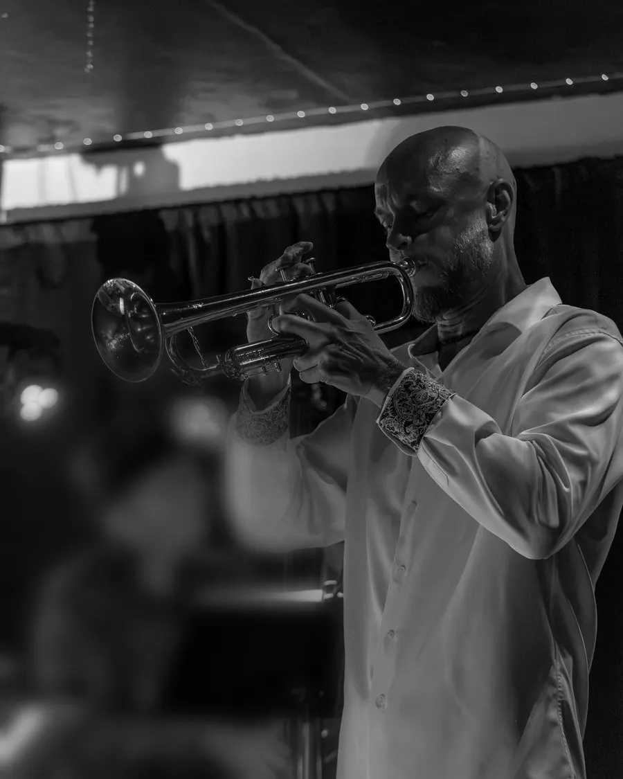 Zan Waller playing trumpet